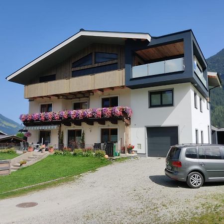 Hotel Haus Seppi Neukirchen am Großvenediger Exterior foto